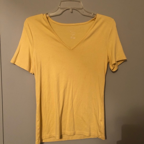 Yellow top - Picture 1 of 2